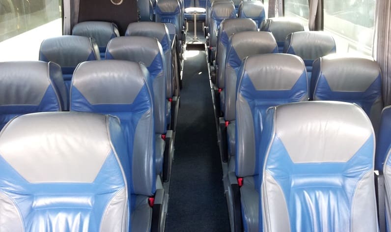 Malta: Coaches hire in Malta region in Malta region and San Pawl Il-Baħar (St. Paul